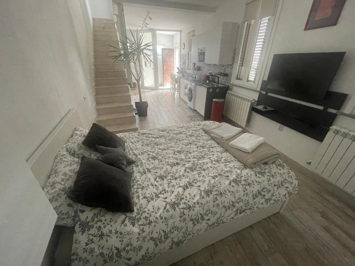 Luxury House Teodora Villa Дева Екстериор снимка